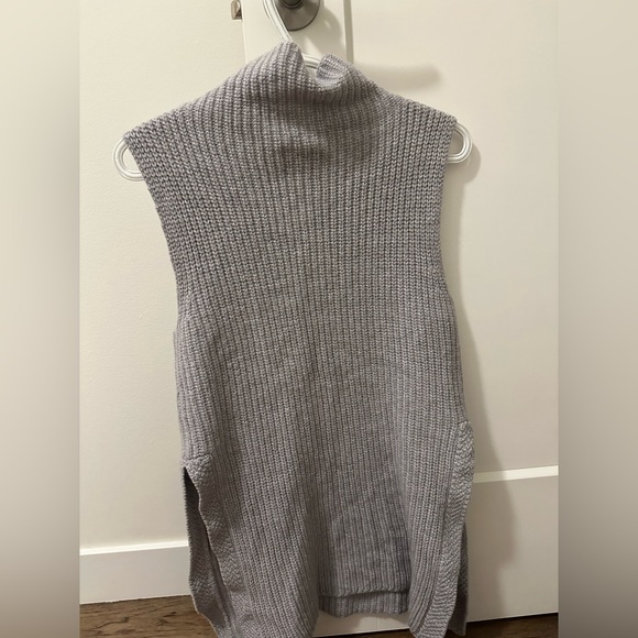 Wilfred - Italian Wool - Small - Picture 4 of 6